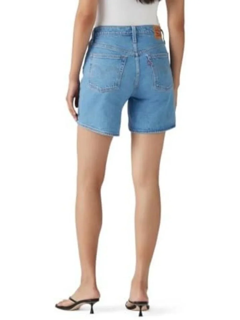 Stylish Mid-Thigh Denim Shorts for Women | Classic Fit & Versatile Summer Wear
